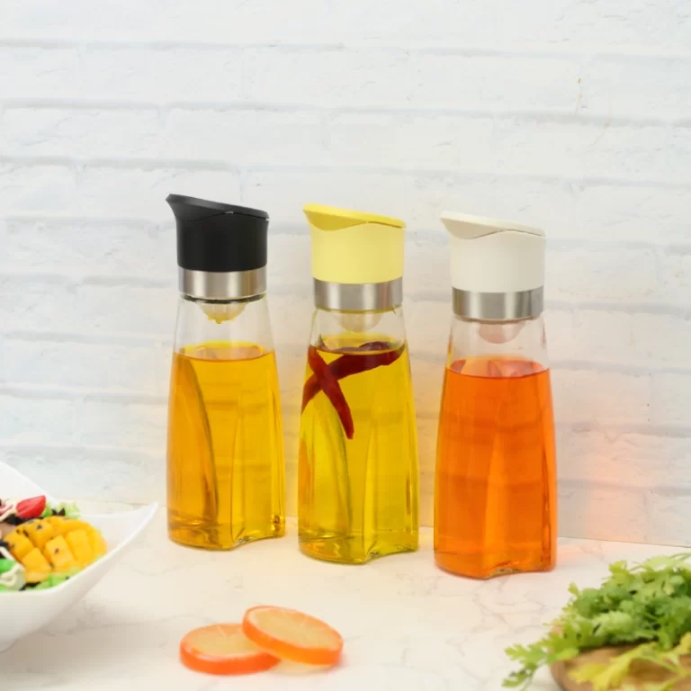 Automatic olive oil dispenser with infuser
